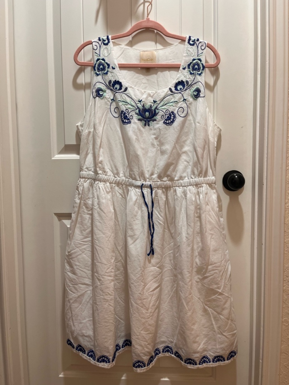 ModCloth Vintage Inspired White Dress with Blue Embroidery - 1X